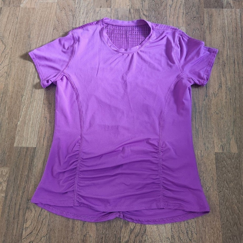 GGBlue Women Purple Ruched Mesh Back Short Sleeve Athletic Top Size Medium 398